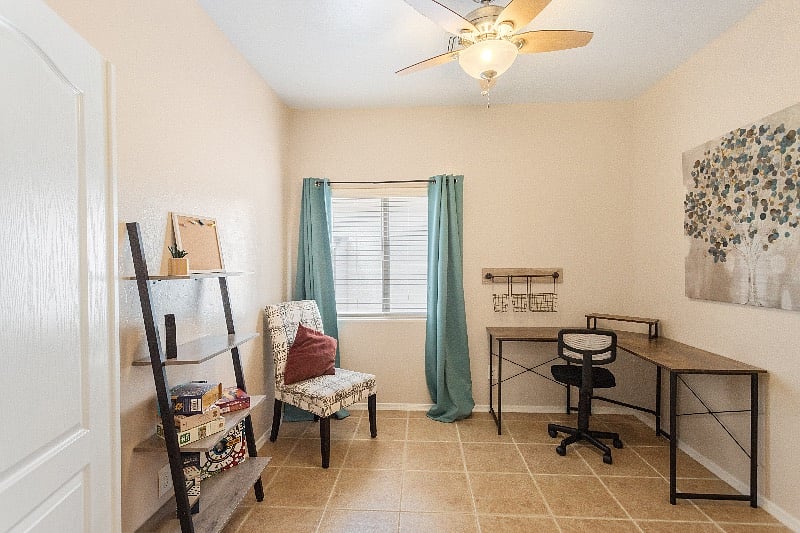 Furnished Finder property 575428_1 photo 2