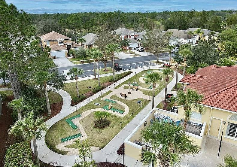 Furnished Finder property 575436_1 photo 18
