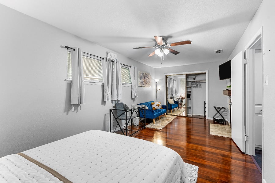 Furnished Finder property 575454_1 photo 9