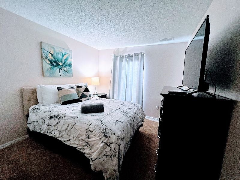 Furnished Finder property 575468_1 photo 5