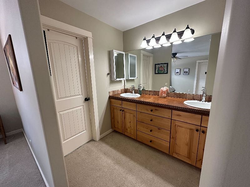 Furnished Finder property 575473_1 photo 3