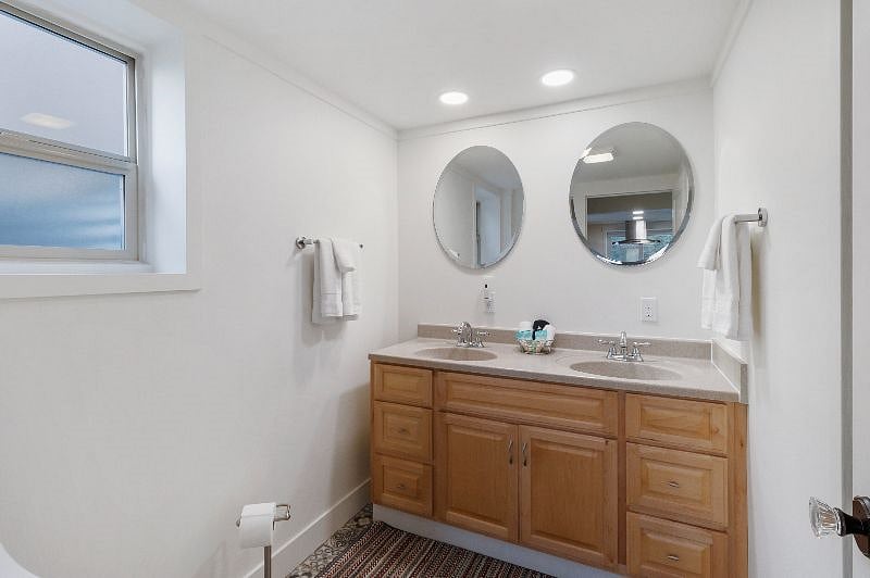 Furnished Finder property 575495_1 photo 17