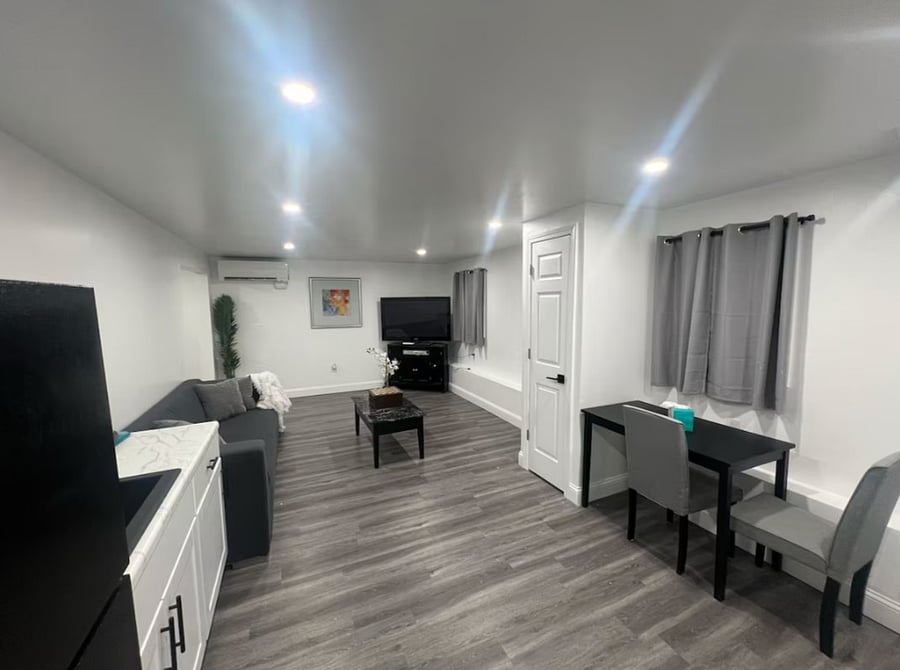 Furnished Finder property 575511_1 photo 8