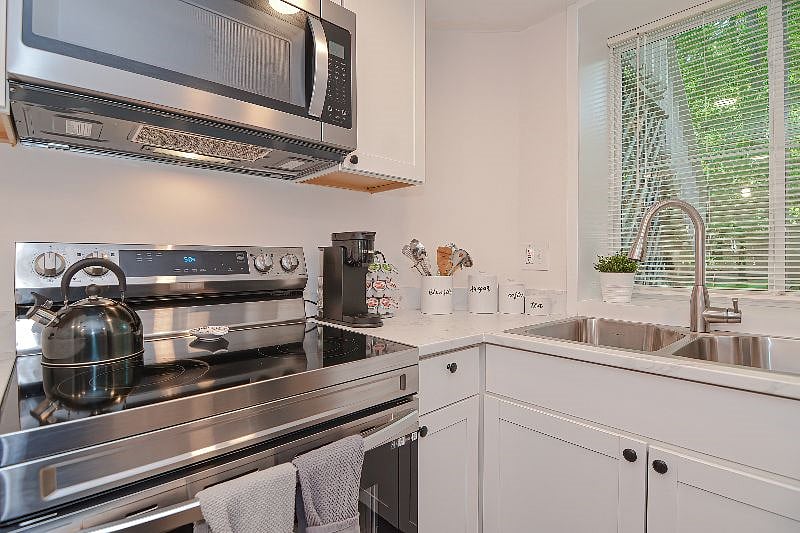 Furnished Finder property 575622_1 photo 11