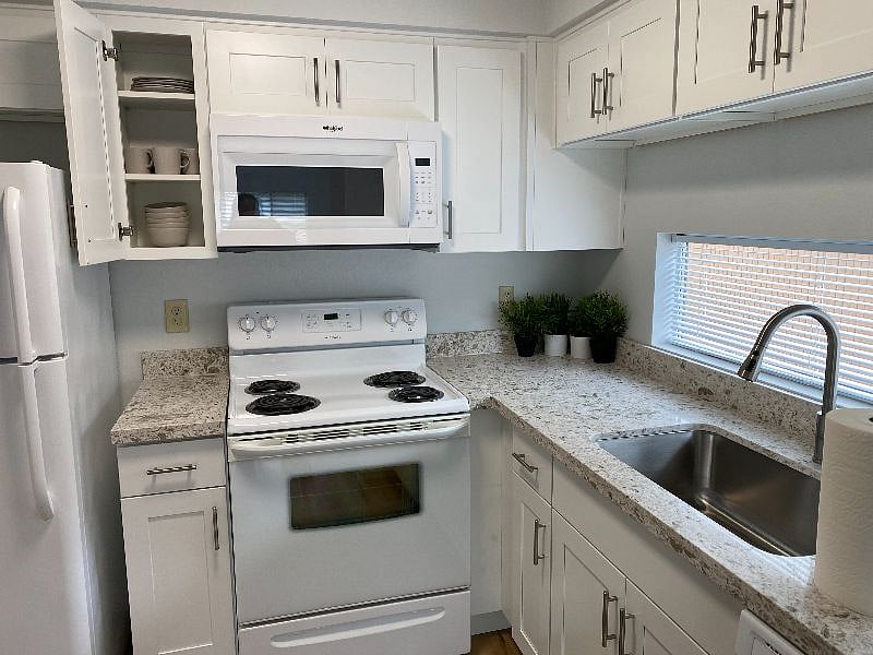 Furnished Finder property 575624_1 photo 14