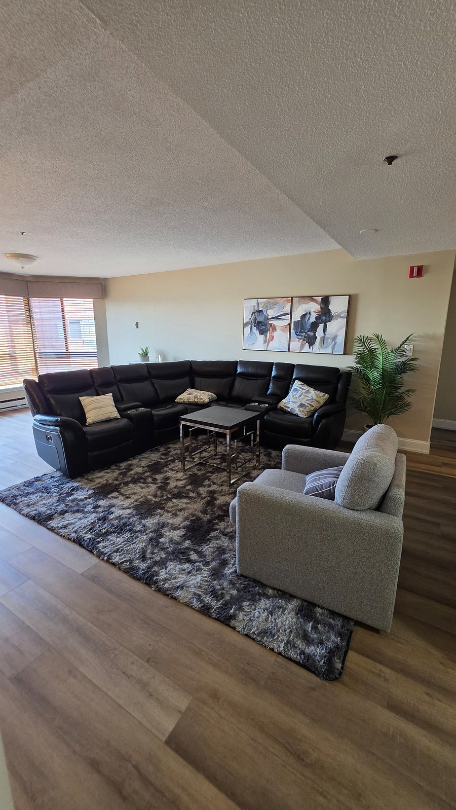 Furnished Finder property 575662_1 photo 11