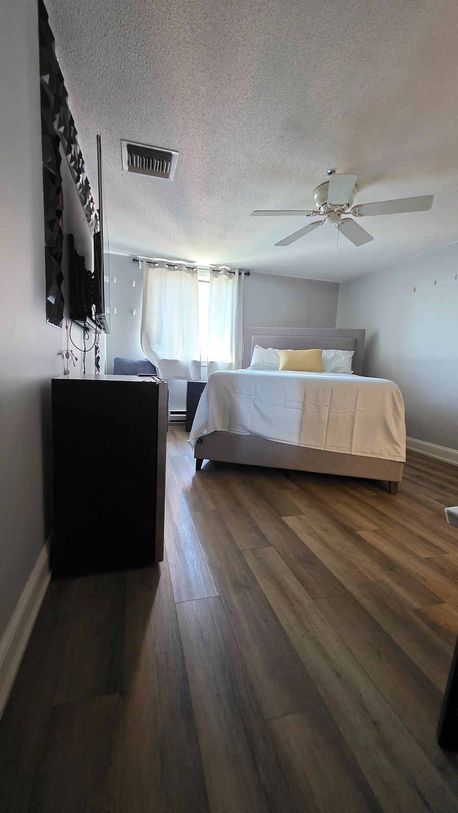 Furnished Finder property 575662_1 photo 18
