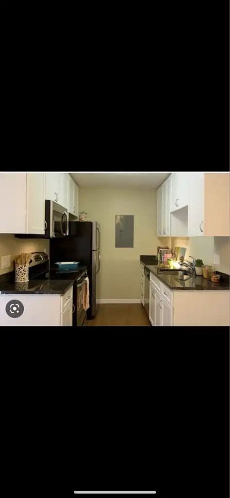 Furnished Finder property 575693_1 photo 4