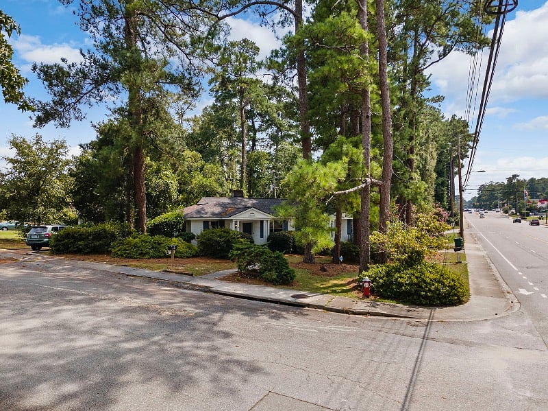 Furnished Finder property 575696_1 photo 24