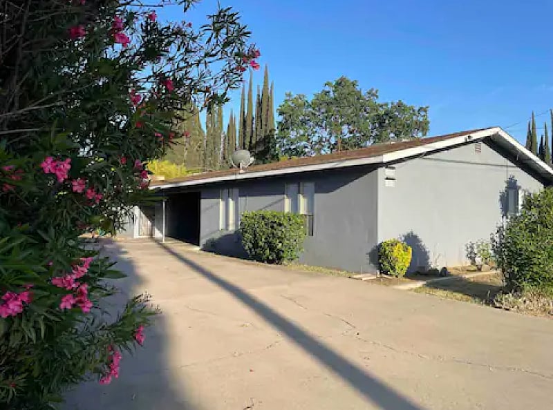 Furnished Finder property 575733_1 photo 9