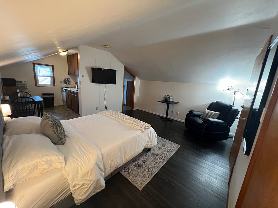 Furnished Finder property 575742_3 photo 6