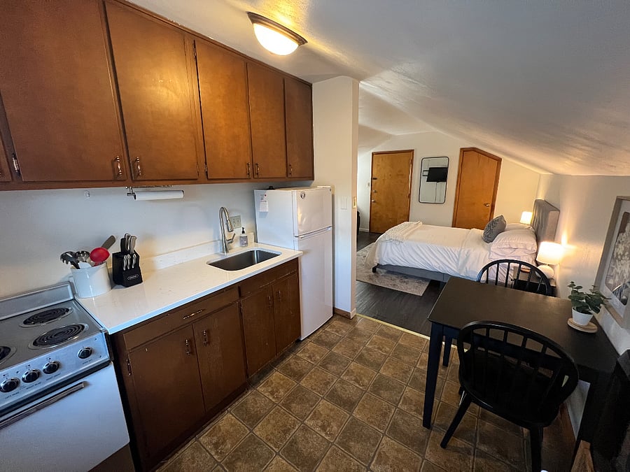 Furnished Finder property 575742_3 photo 5