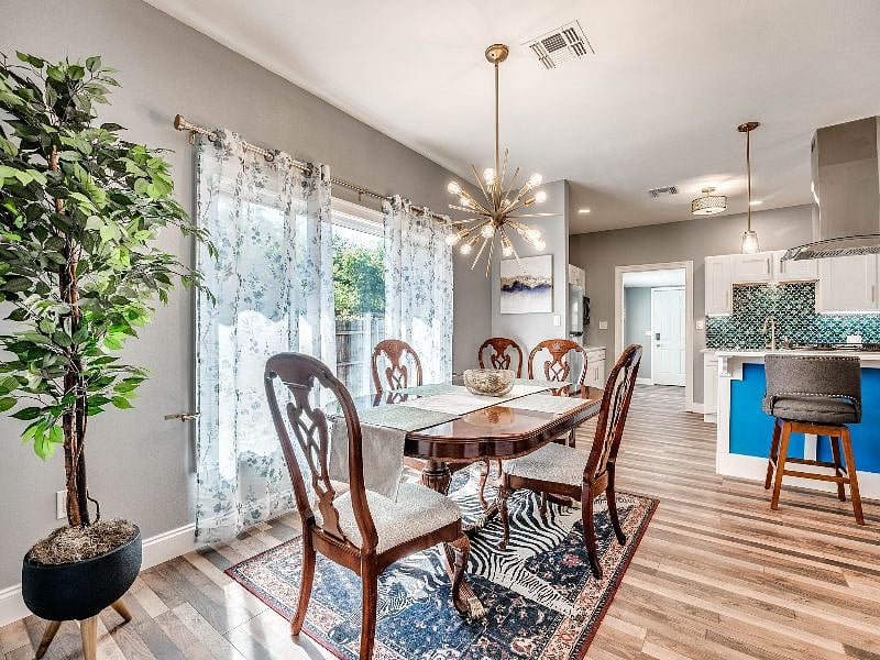 Furnished Finder property 575754_1 photo 3