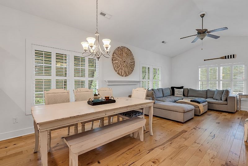 Furnished Finder property 575758_1 photo 12