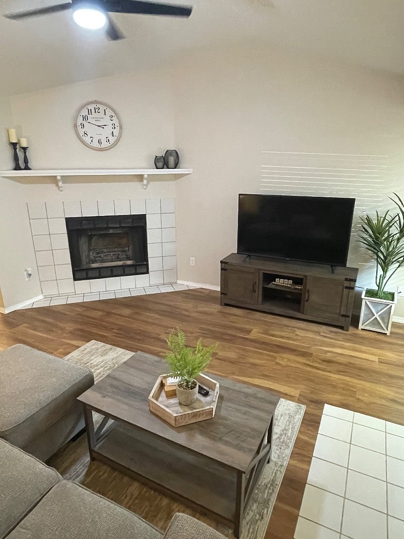 Furnished Finder property 575782_1 photo 2