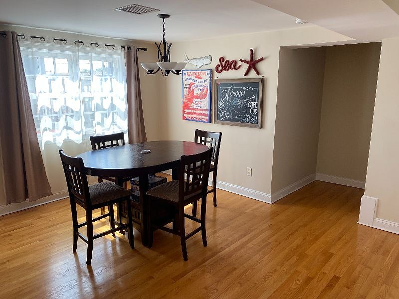 Furnished Finder property 575783_1 photo 3