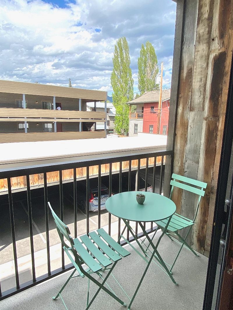 Furnished Finder property 575802_1 photo 13