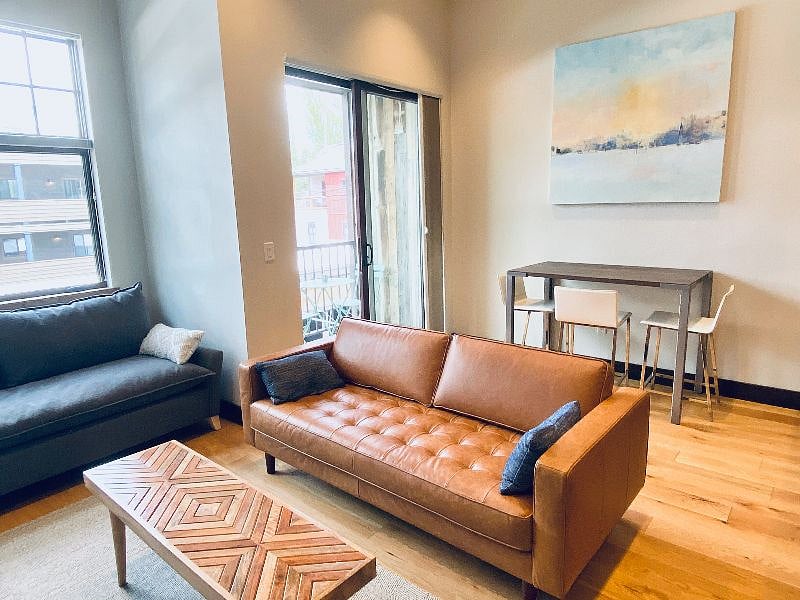 Furnished Finder property 575802_1 photo 3