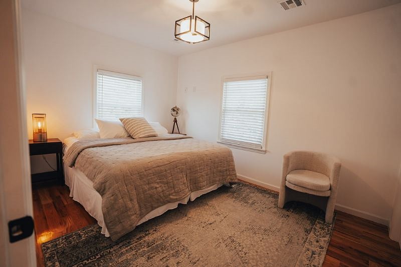 Furnished Finder property 575844_1 photo 24