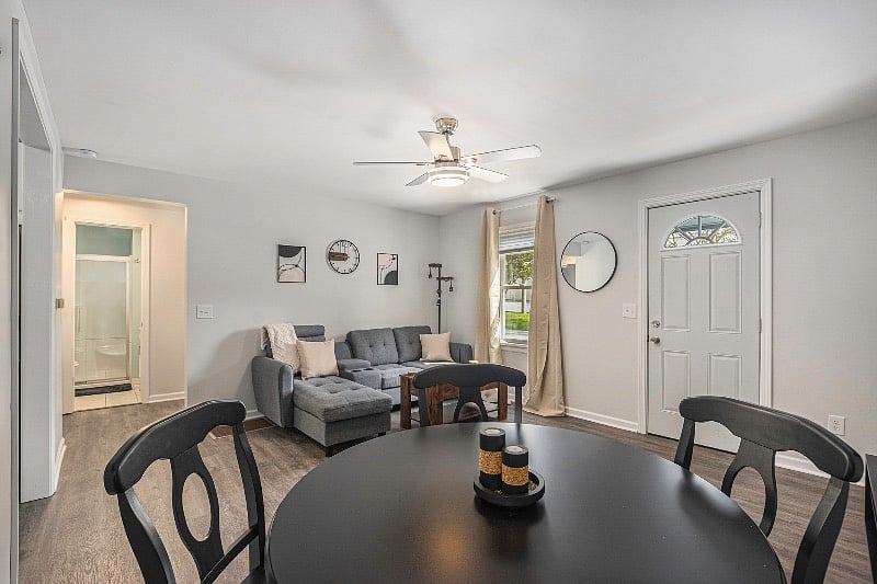 Furnished Finder property 575849_1 photo 3