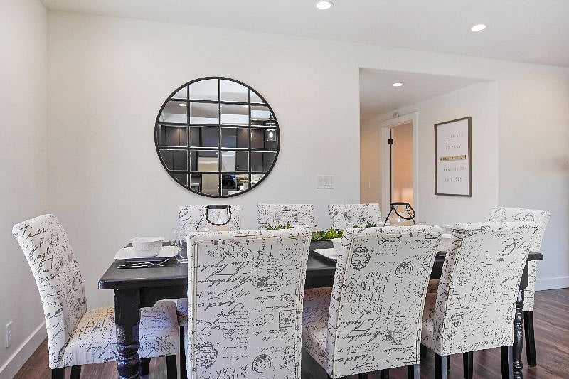 Furnished Finder property 575880_1 photo 12