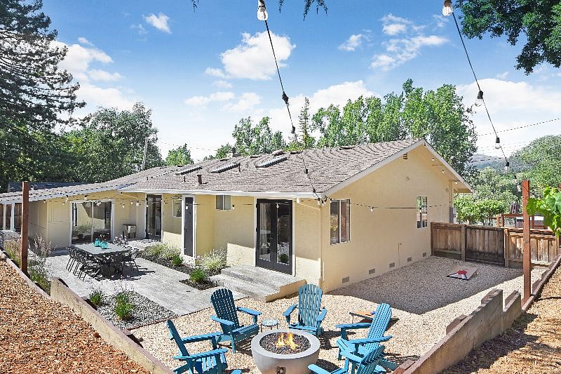 Furnished Finder property 575880_1 photo 30