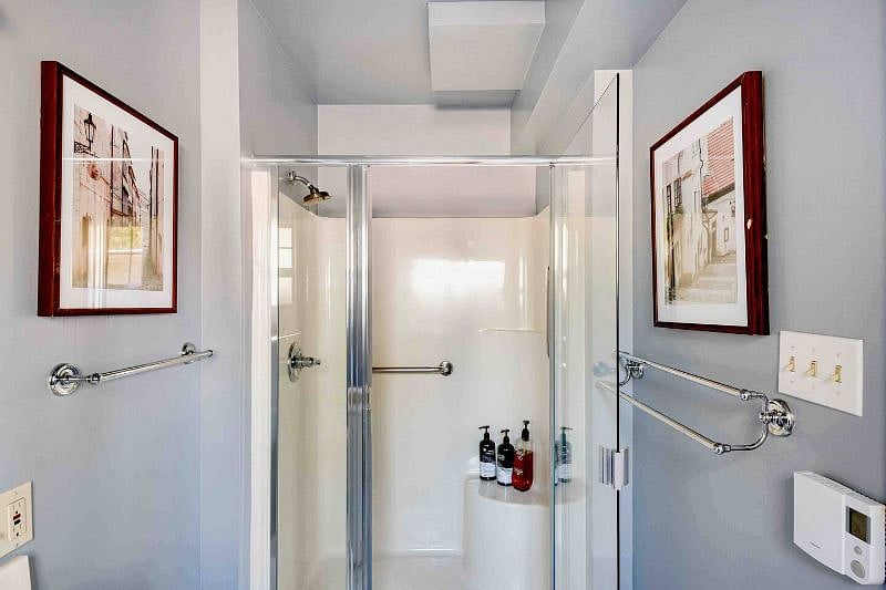 Furnished Finder property 575896_1 photo 4