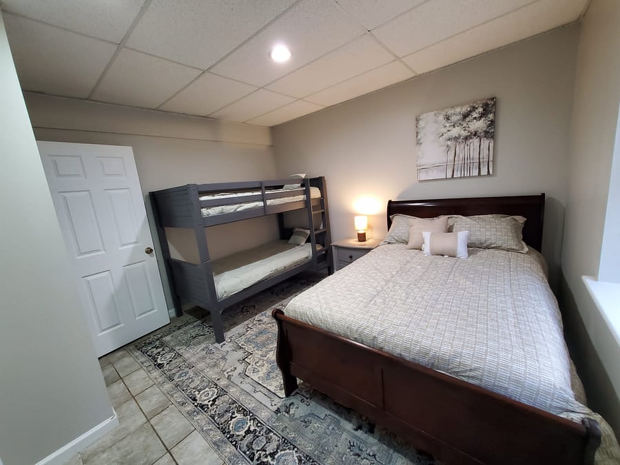 Furnished Finder property 575920_1 photo 32