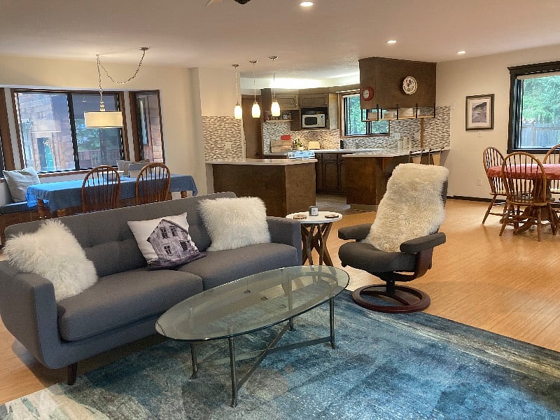 Furnished Finder property 575923_1 photo 3