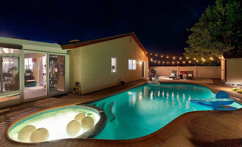 Furnished Finder property 575937_1 photo 26