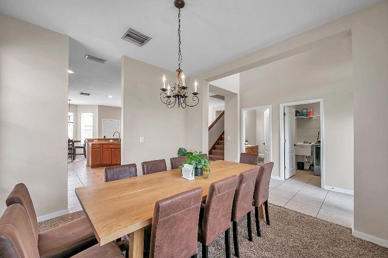 Furnished Finder property 575984_1 photo 14