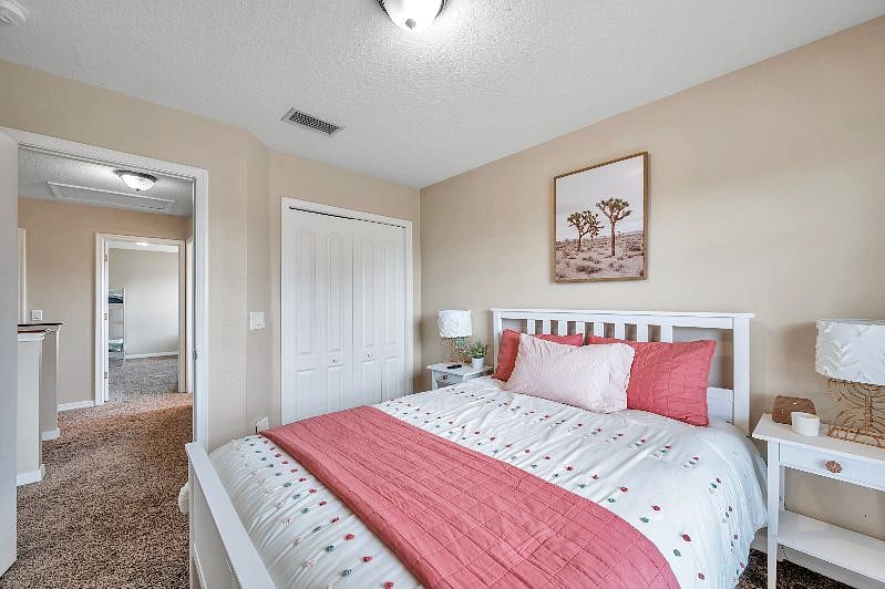 Furnished Finder property 575984_1 photo 20