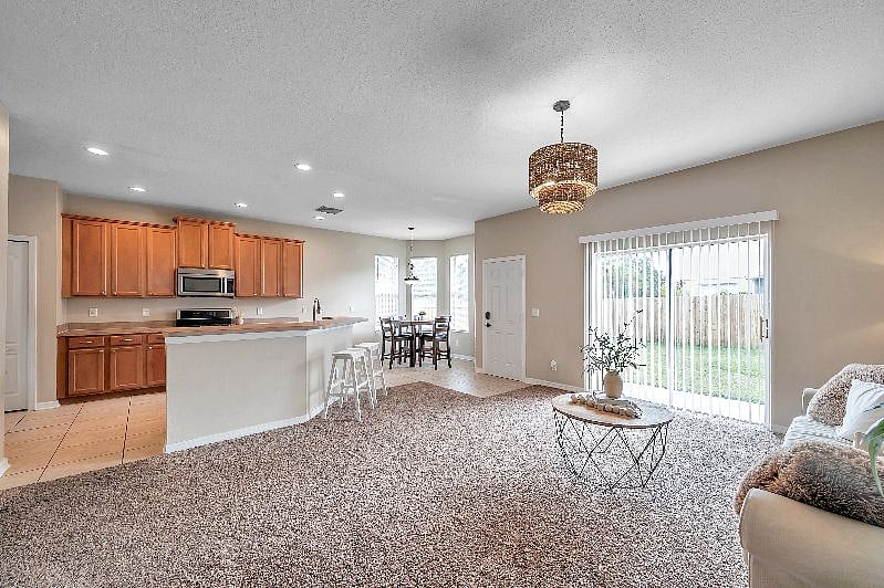 Furnished Finder property 575984_1 photo 22