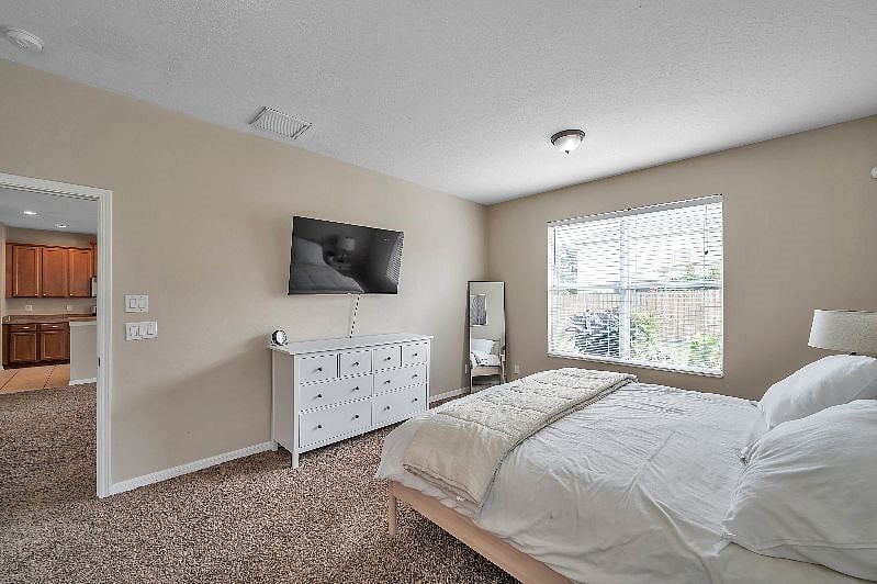 Furnished Finder property 575984_1 photo 38