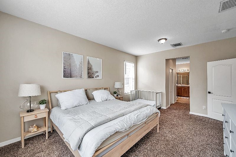 Furnished Finder property 575984_1 photo 39