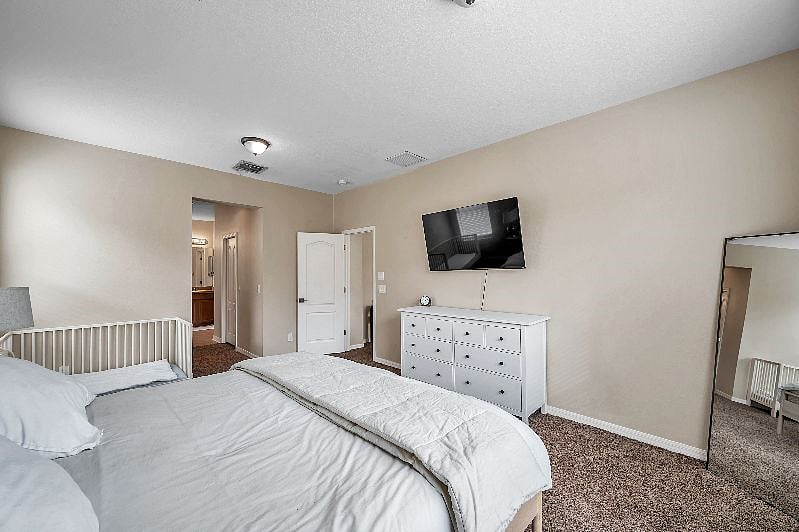Furnished Finder property 575984_1 photo 41