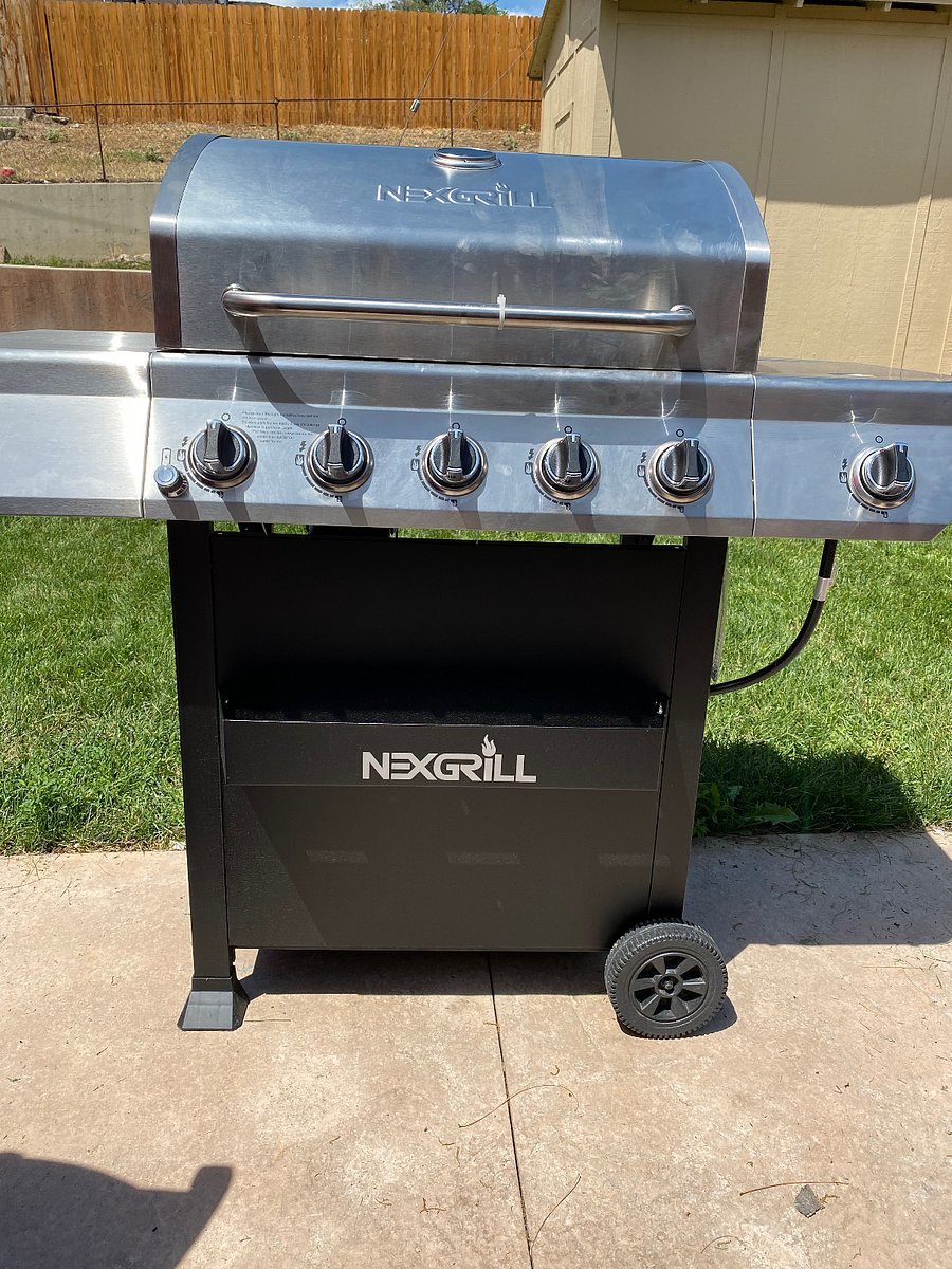 Grill and Chill: Propane Gas Grill Retreat!