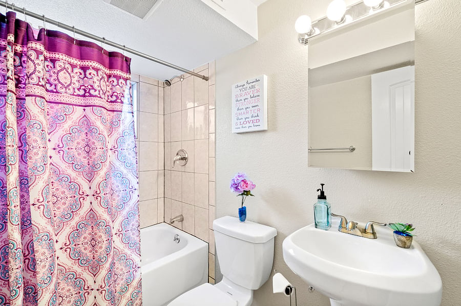 Complete Bathroom Oasis!