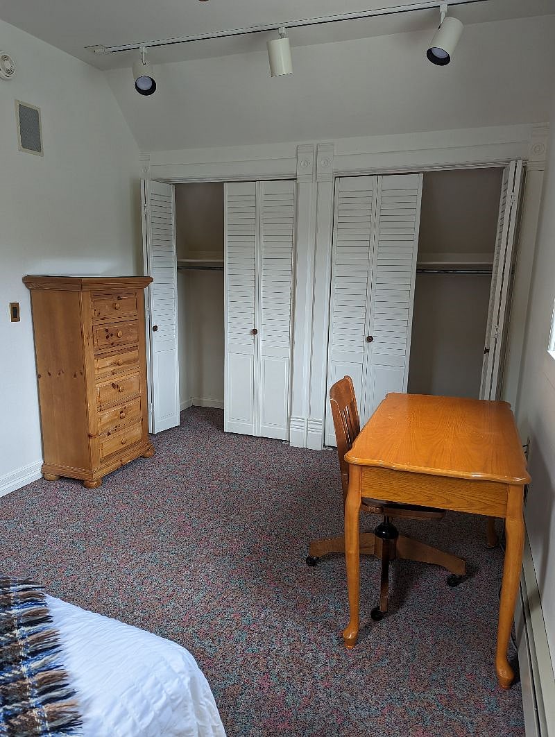 Furnished Finder property 576044_1 photo 8