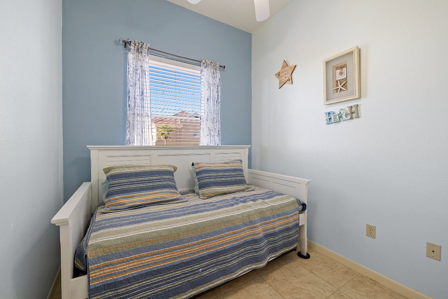 Furnished Finder property 576051_1 photo 25