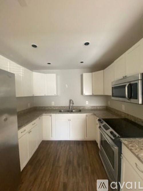 Furnished Finder property 576053_1 photo 4