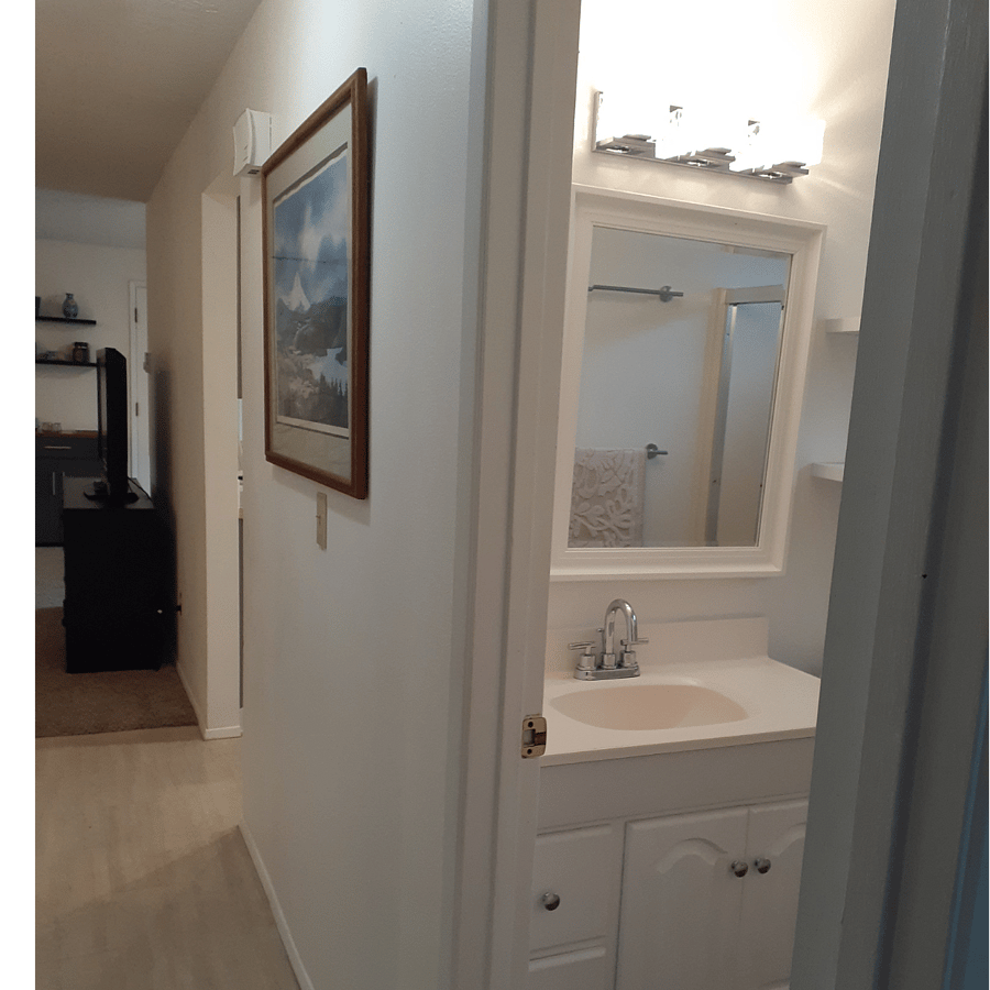 Furnished Finder property 576071_1 photo 33
