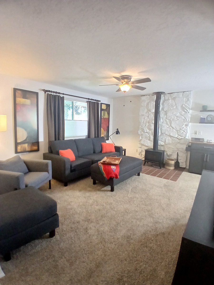 Furnished Finder property 576071_1 photo 12