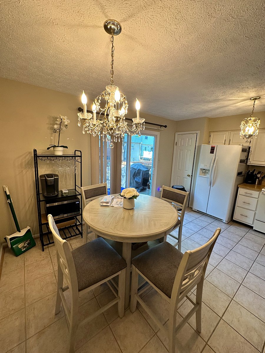 Furnished Finder property 576073_1 photo 7