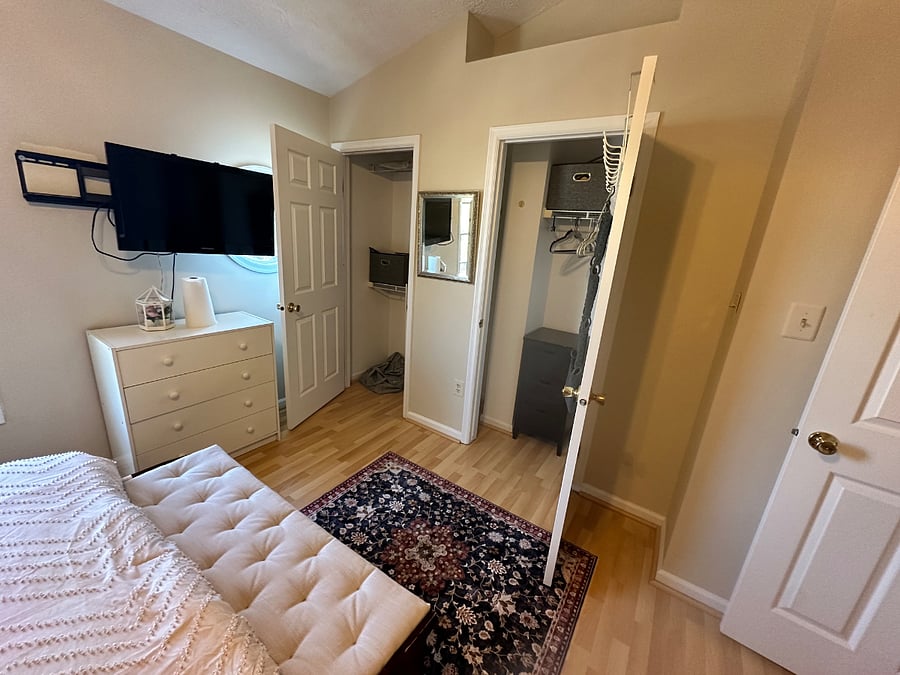 Furnished Finder property 576073_1 photo 15