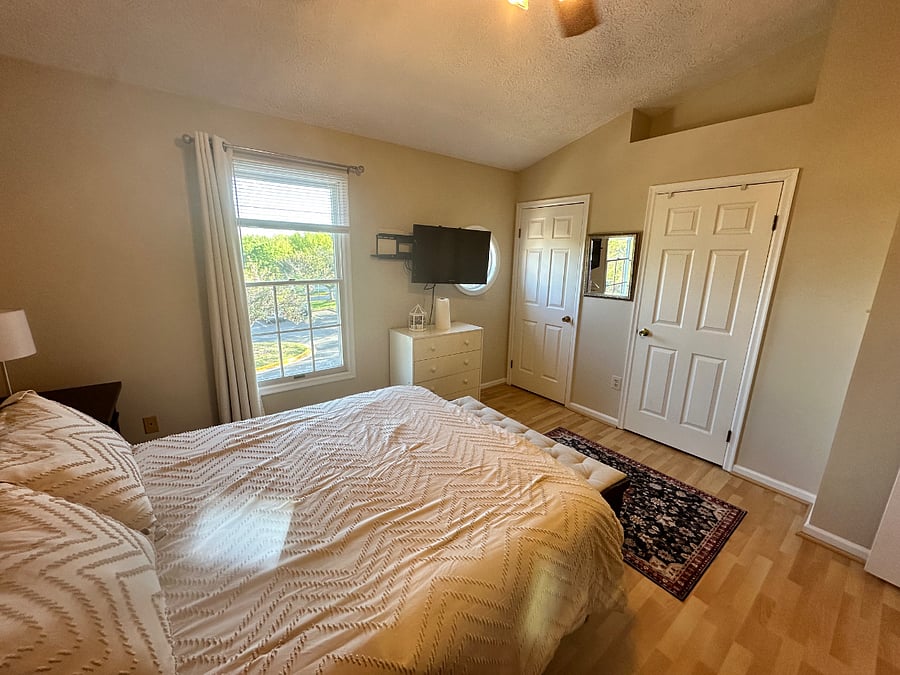 Furnished Finder property 576073_1 photo 14