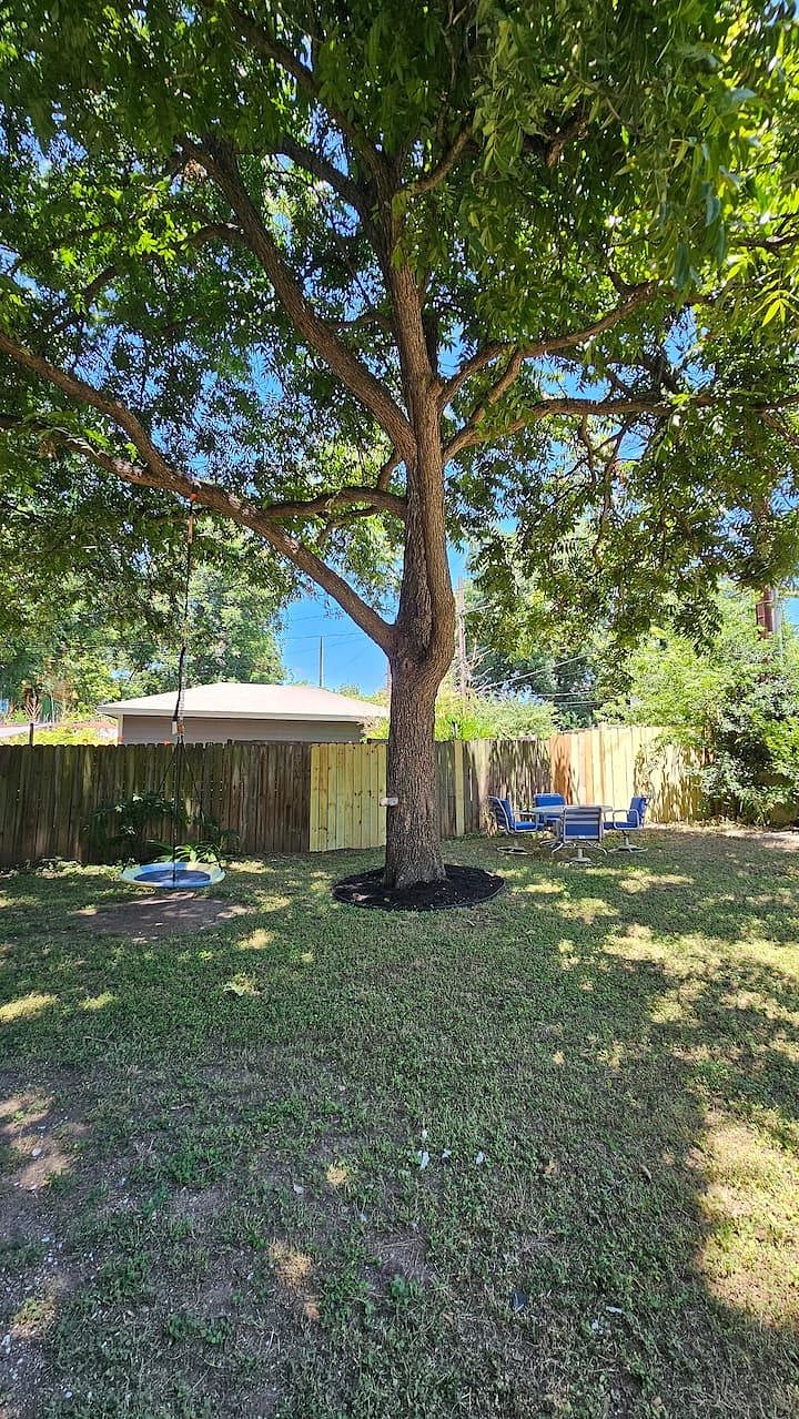 Furnished Finder property 576080_1 photo 15