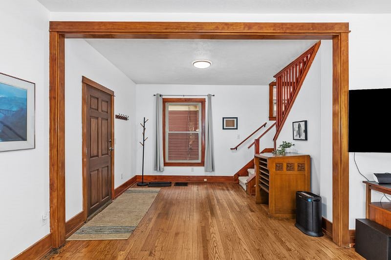 Furnished Finder property 576082_1 photo 5