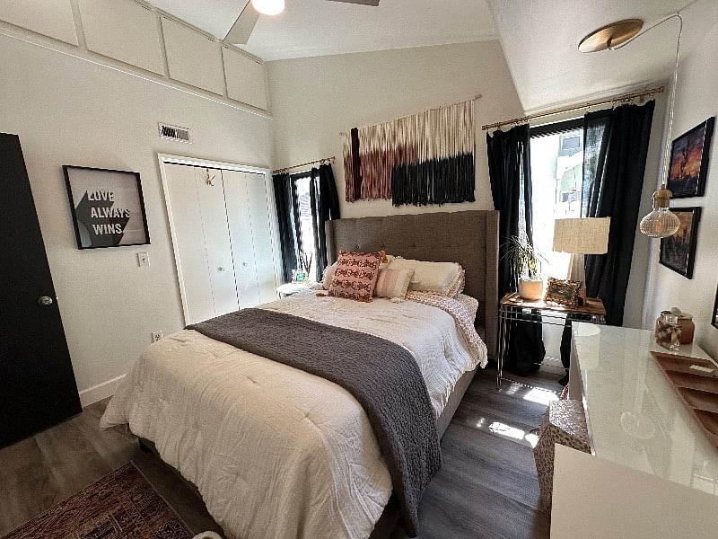Furnished Finder property 576097_1 photo 1