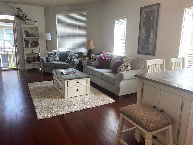 Furnished Finder property 576109_1 photo 8